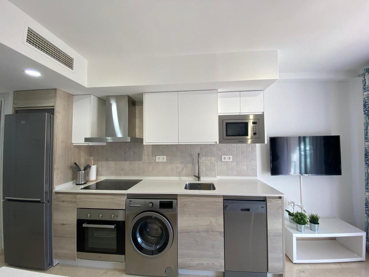 Los Patos Benalmadena Beach - Parking Privado 외부 사진